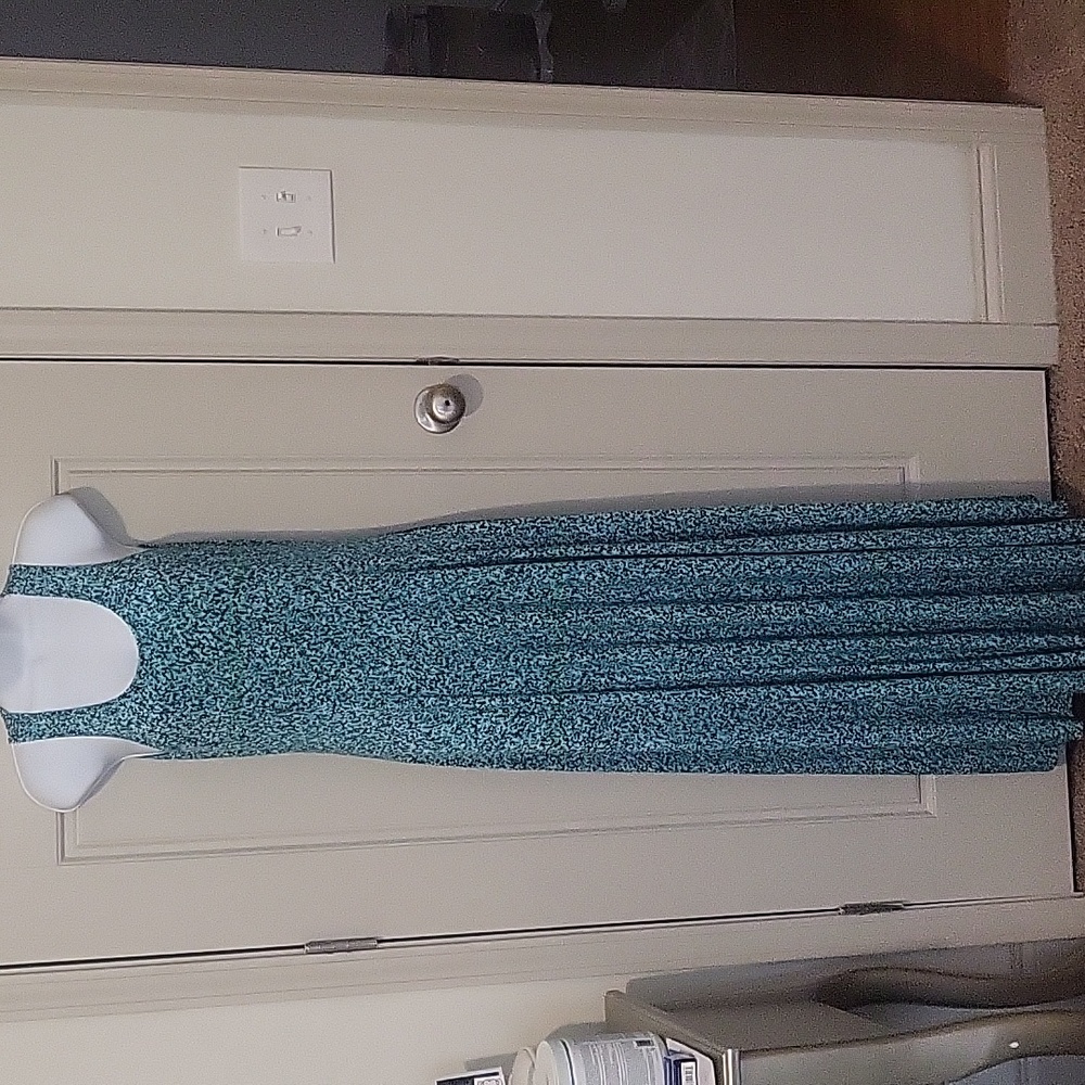 Size S / Michael Kors /  Green Floral Sleeveless Maxi Dress W Side Slit